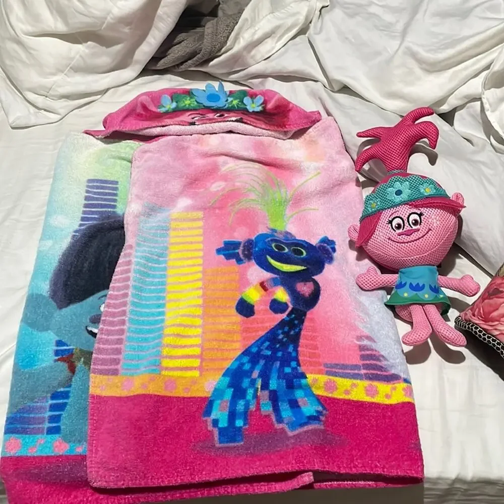 Trolls dreamworks Polly Branch terry cloth hooded towel and poppy bath scrubber